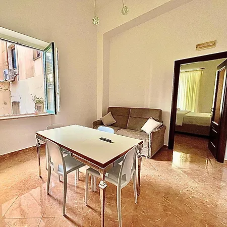 Apartment Casa Portanova 35 *